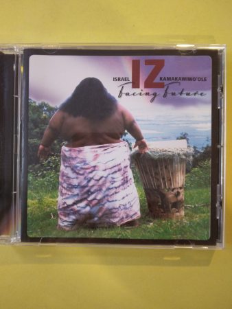 Israel "IZ" Kamakawiwo'ole: Facing future  (1 CD) (2010)
